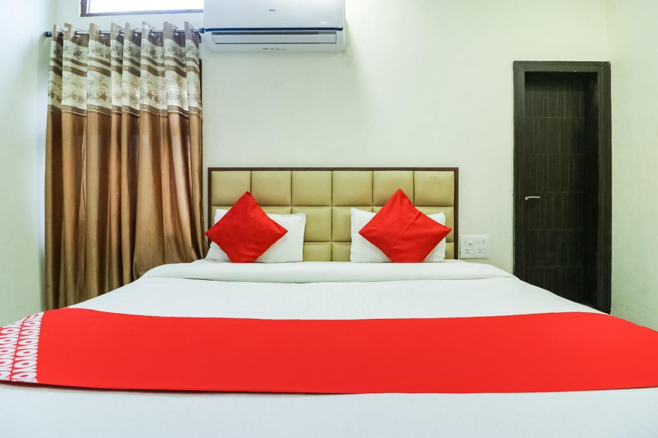 Oyo 28789 Hotel Adarsh Bilaspur  Exterior photo