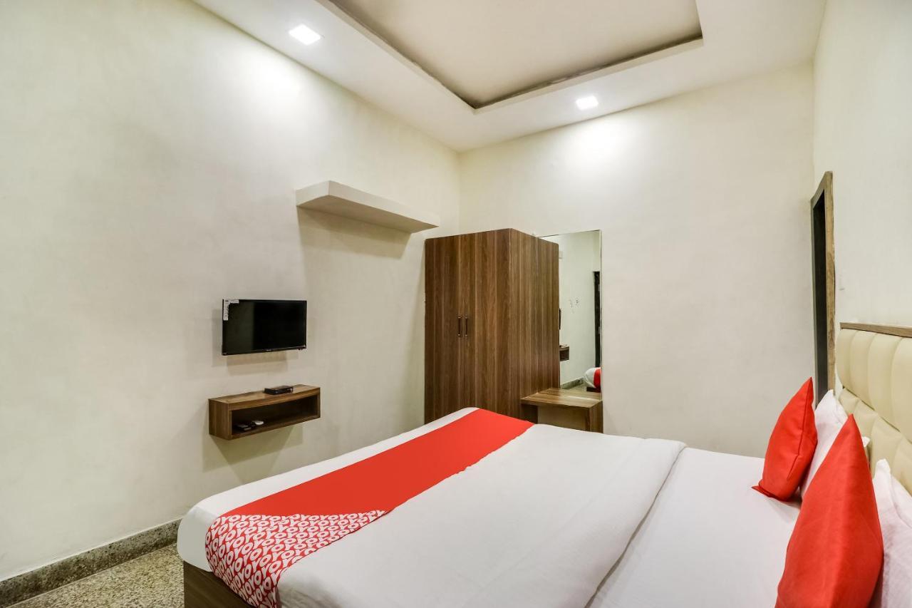 Oyo 28789 Hotel Adarsh Bilaspur  Exterior photo